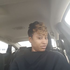 Meet your Posher, Marlorita